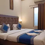 Hvh Kashi Vishwanath - 400 Meters From Kashi Vishwanath Temple & Ganga Aarti Ghat